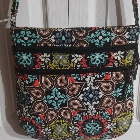 Sierra VERA BRADLEY, Triple Zipper Crossbody - Picture 1 of 7